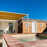 Gite Blanco y Madera