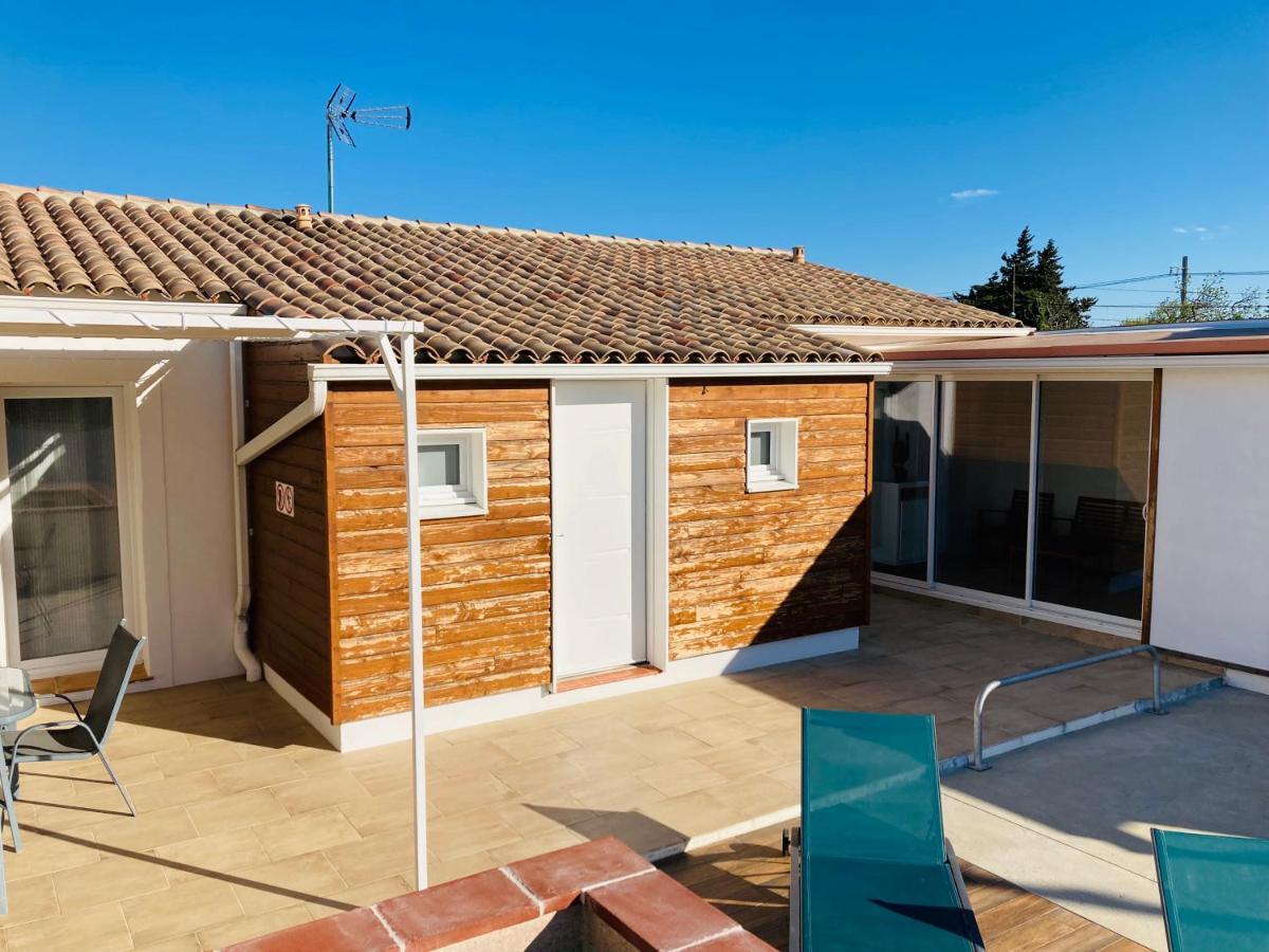Blanco Y Madera Narbona